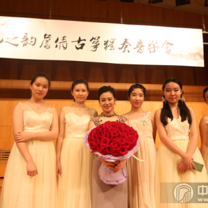 19音乐会后合影_副本