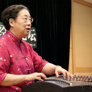 孙文妍大师讲解浙江筝派概括时的风采