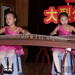 学员演奏古筝曲