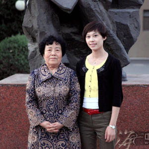 中国古筝网主持人高雅于2011年9月采访中国古筝学会副会长、古筝教育家——阎丽老师