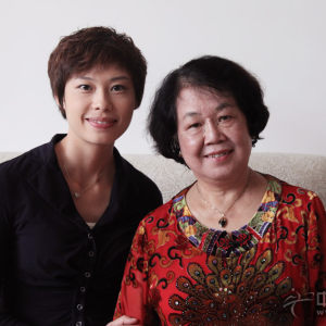 中国古筝网主持人高雅于2011年11月采访广西古筝学会会长——林坚