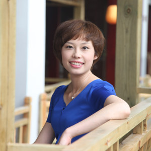 中国古筝网电视频道总监、主持人——高雅