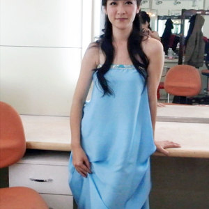 平时的常静、常静自作的旗袍