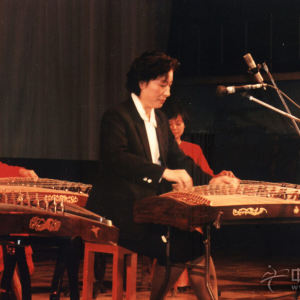 曲云演奏时的风采