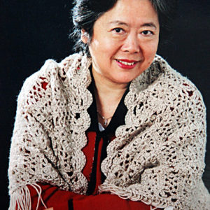 吴青出生于1945年，学士学位， 武汉音乐学院副教授，硕士生导师