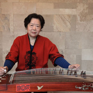 吴青讲《清江放排》留影