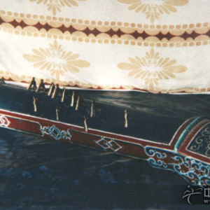 传统的蒙古筝（雅托噶）