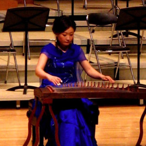 范冉在音乐会上演出的风采