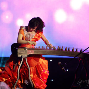 任洁演奏《渔舟唱晚》