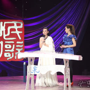 张晓棠在《民歌中国》录制专场音乐会的风采