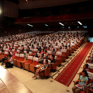 第31届哈夏“桐筵杯”国际古筝艺术周开幕式现场