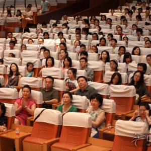 第31届哈夏“桐筵杯”国际古筝艺术周开幕式现场