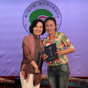 获奖选手和嘉宾合影