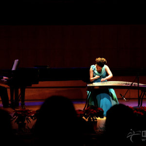 筝(上海音乐学院大二的吴昊)与钢琴(陈学思)《渔歌与号子》