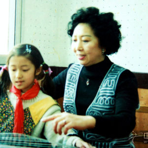 1978年，回到母校沈阳音乐学院任教