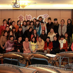 宋心馨讲座圆满结束，学员们与宋心馨合影留念