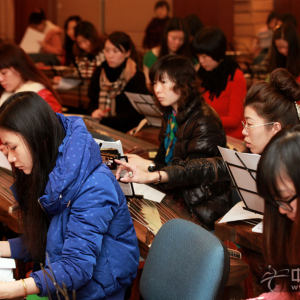 刘乐讲座现场，学员们在认真学习