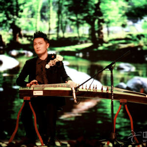 本次音乐会，刘乐共演奏了《云岭音画》、《天空之恋》、《京夕》、《袖梦》四首曲目