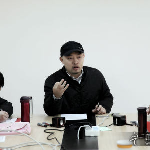 林加平先生在第一期筝赢通大会上演讲时的风采