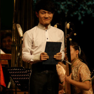 “第七届中国音乐金钟奖古筝比赛”当代作品演奏奖获得者：刘乐（上海音乐学院选送）。