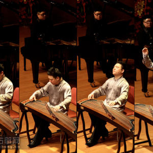 王中山演奏《汉江韵》时的风采。