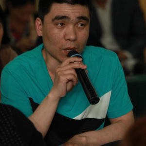 百家筝坛2013筝赢通系列活动武汉站——在经营论坛上，学员提问。