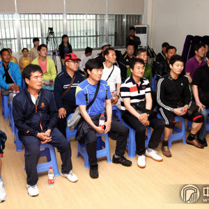 来自韩国国民生活体育全罗北道足球联合会的韩国友人们。