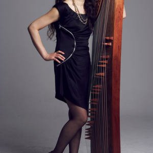 周健楠的个人写真。