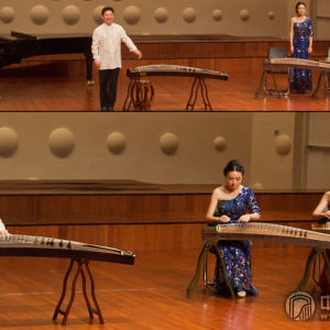 接着，王中山老师与他的两位学生结合钢琴伴奏，共同演奏了一曲古筝三重奏与钢琴《汉江韵》。 