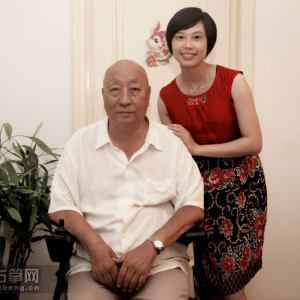 2012年10月，中国古筝网主持人高雅等人专程采访史兆元。