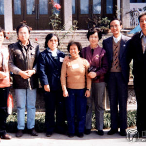 1986年，史兆元参加第一次扬州古筝交流会。（左2、尹其颖，左3、阎丽，左5、叶申龙，左7、史兆元）