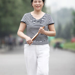 杨娜妮个人写真照。