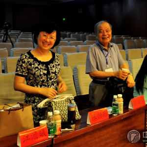 比赛间隙，部分评委在接受中国古筝网记者采访时表示：通过选手们的表现不难看出，他们对传统筝乐有了自己的理解和体会，演奏可圈可点，每一个人对曲目的理解不同，所以演奏也有区别，但也有一部分选手因为紧张而出现失误，希望他们再接再厉，放松心态，取得好成绩。