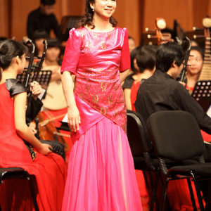 周望老师（陕西流派代表，著名古筝教育家、演奏家，中央音乐学院教授、硕士研究生导师）演奏陕西筝曲《凄凉曲》。