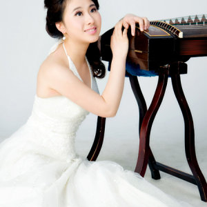 詹倩的个人写真。