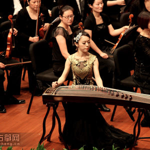 宋心馨古筝演绎《云裳诉》