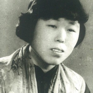 青年时期的曹桂芬