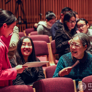 11古筝网记者与孙文妍老师中场交流聆听感想