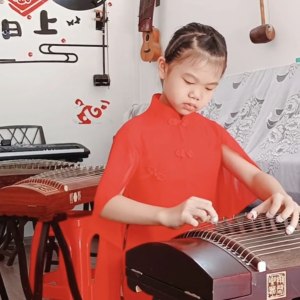 《井冈山上太阳<font style=