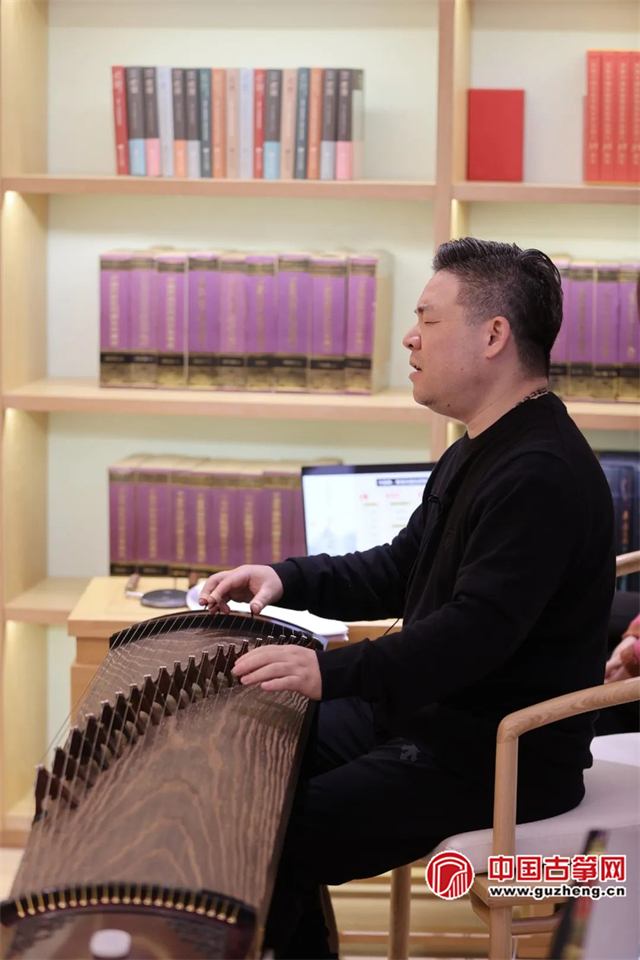 华乐讲坛第十期：王中山教授开讲《中华文化视野下的筝乐之美暨传承发展》