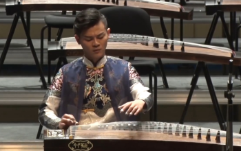 任洲洋古筝演绎《晨兴》，带你感受北京的晨间生活