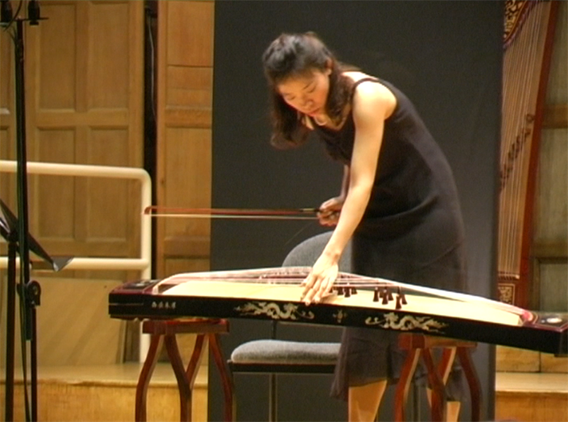 《洄》（Circuit）2005年5月2日谢菲尔德大学Firth Hall “与筝的对话”音乐会现场录像