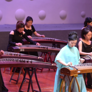 《绿风》古筝重奏