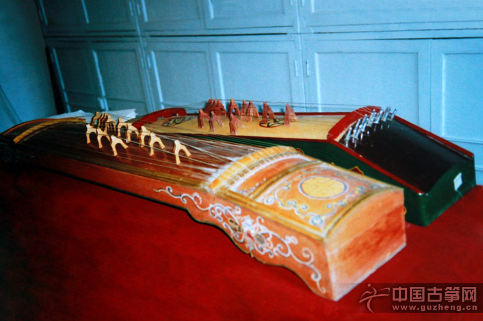 蒙古筝(雅托噶)